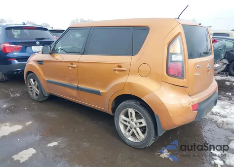 2011 Kia Soul + z USA, uszkodzony, nr VIN KNDJT2A25B7301204